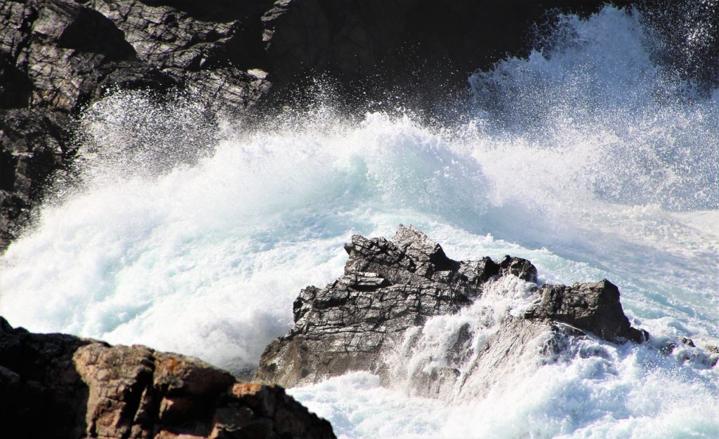 Coastal Road Trip, Strathy Point, Lighthouse, Rocks, Sea, Crashing Waves